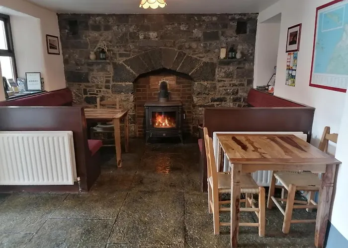 Aille River Tourist Hostel And Campsite Doolin